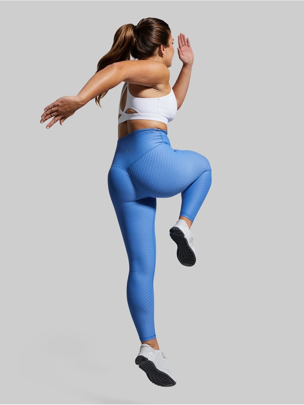 Born primitive light blue textured high-rise scrunch, butt workout gym legging S